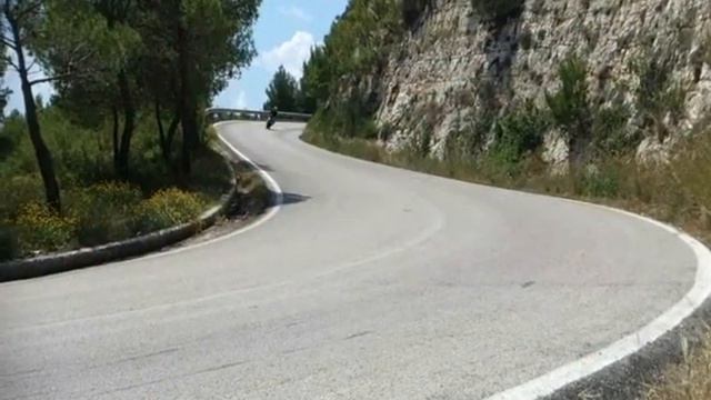 Suzuki Sv650 R on the road смотреть онлайн