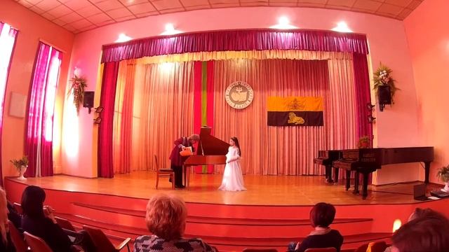 Ян Дюссек "Старинный танец" - исполняет Михалаш Кира смотреть онлайн