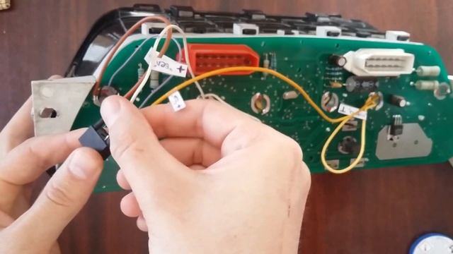 Двухрежимный пересвет приборной панели ВАЗ 2110 - 2115 смотреть онлайн