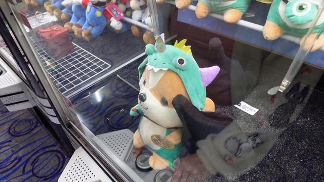WINNING COMPILATION, Round 1 Claw Machines: Part 1 - 2022 смотреть онлайн