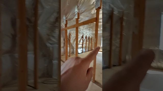 Закончили монтаж полов, утепления, пароизоляции мансардного этажа!!! Сдача объекта!!! смотреть онлайн