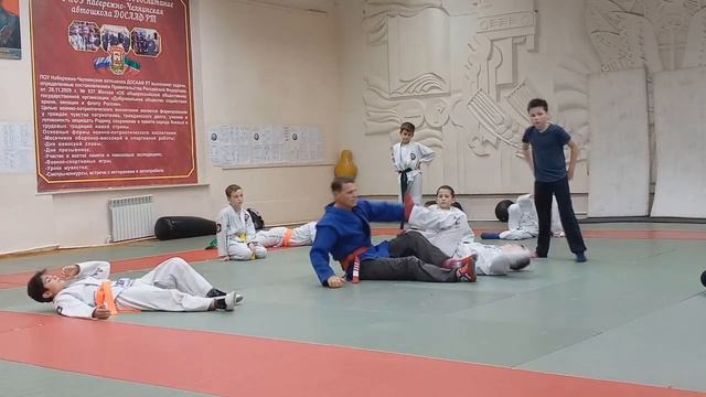 Защита от добивания с перешагиванием смотреть онлайн