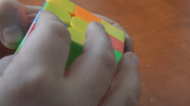 Как собрать кубик рубика 3x3 ⇒ #1 ⇒ Крест И первый слой. смотреть онлайн
