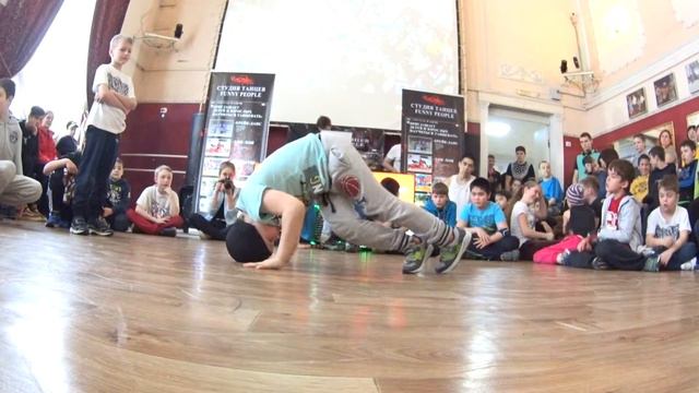 Голанов Игорь(Power of Style) vs Исаев Иван(Power of Style) 2 круг смотреть онлайн