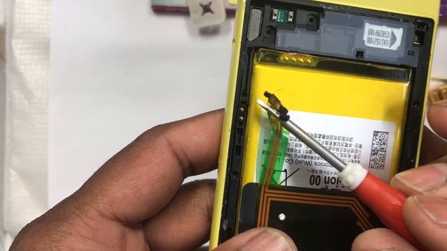 Sony Xperia Z5 Compact LCD screen Repair part 1 смотреть онлайн