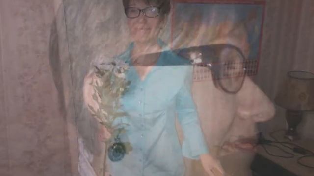 Геометрические серьги и деловые блузки: фото смотреть онлайн