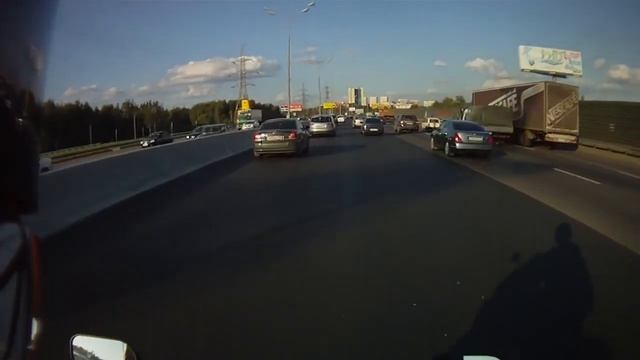 23.08.2011 С работы к друзьям на Алтушку смотреть онлайн