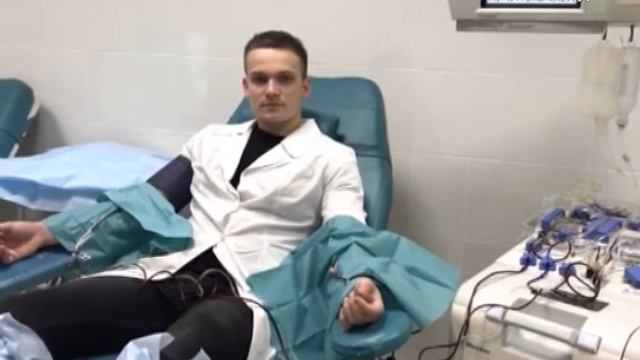 Тольяттинский полицейский стал донором для больного раком ребенка смотреть онлайн