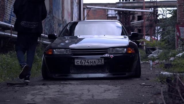 Nissan Skyline R32 смотреть онлайн