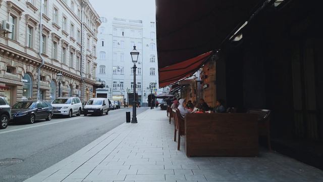 [4K]🇷🇺Moscow 2021 Spring Walk. Moscow Center. Petrovka Street - Kuznetskiy Most. May 13, 2021