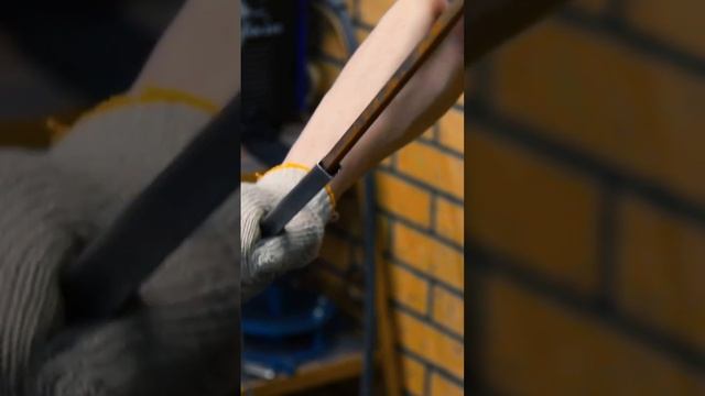 ЛАЙФХАК. Торсировка профтрубы с песком? #своимируками #дача #станки #холоднаяковка смотреть онлайн