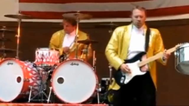 Crazy Drummer - Sharp Dressed Man - ZZ Top смотреть онлайн