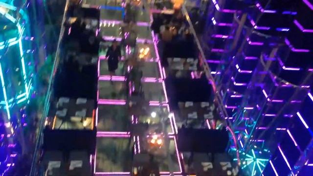 Красивый торговый центр ( Москва) смотреть онлайн