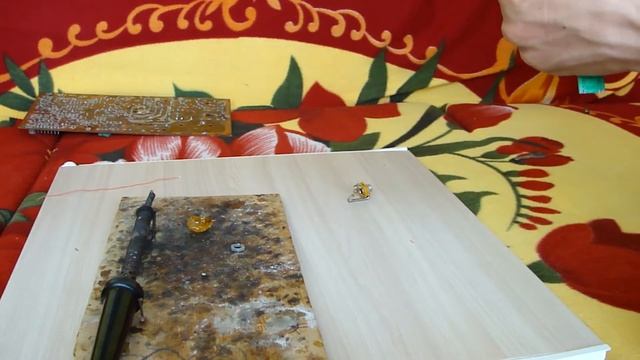 самодельный комбик для электрогитары/ DIY комбик смотреть онлайн