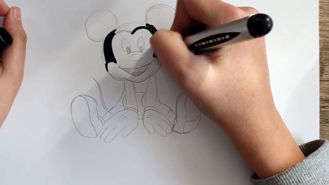 Как нарисовать Микки Мауса? просто и легко Уроки рисования для детей смотреть онлайн