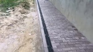Укладка брусчатки на отмостку и монтаж ливневок - 68