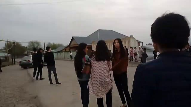 Шымкент қаласында автобус күту уақыты. смотреть онлайн