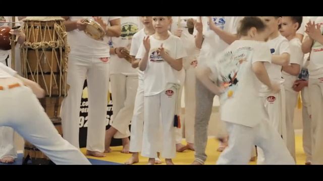 ABADÁ-CAPOEIRA TOGLIATTI 2019 Graduado Al Capone Капоэйра Тольятти смотреть онлайн