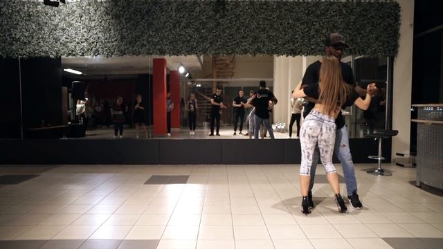 Atrevido - Sol & Nasti Kizomba Class Demo @ Bachata Fever смотреть онлайн