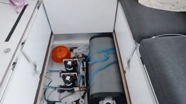 Überall Wasser - Defekter Boiler flutet unsere Elektrik | S04E17 смотреть онлайн