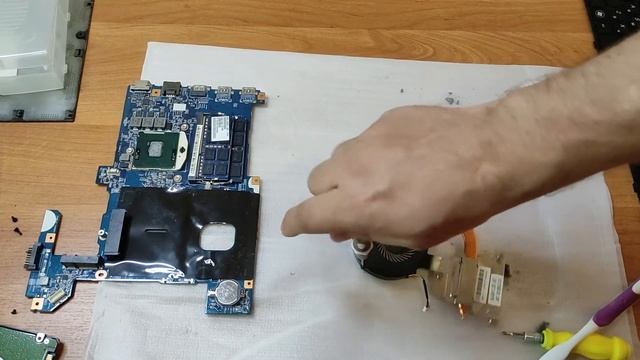 Разборка Lenovo g580. Решение проблемы с wi-fi смотреть онлайн