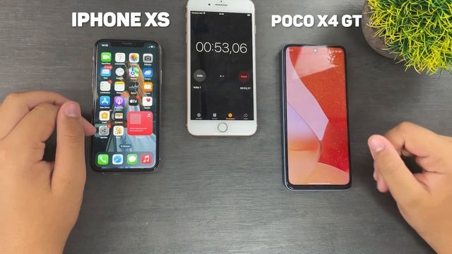 IPhone XS VS Poco X4 GT 5G смотреть онлайн