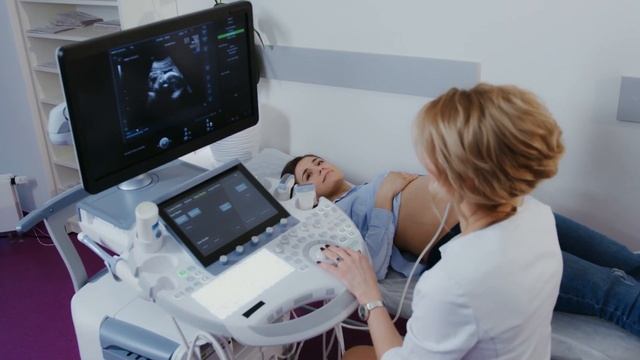 ВЕС РЕБЕНКА ВО ВРЕМЯ БЕРЕМЕННОСТИ | Особенности крупных и маловесных плодов при беременности и рода смотреть онлайн