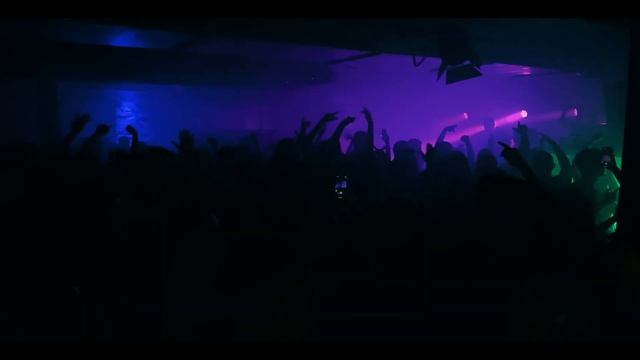 #33 x Ludwigshafen x Bischofswerda x Cottbus / Die Gebrüder Brett смотреть онлайн