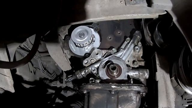 Замена ремня ГРМ. Замена помпы и ролика ГРМ. Chevrolet aveo 1 5. смотреть онлайн