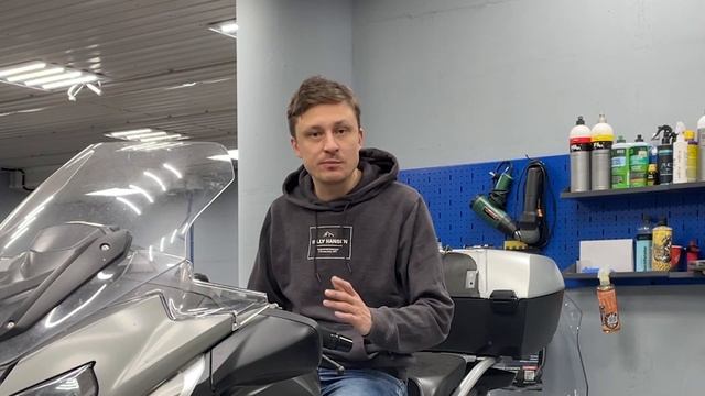 Чумовой хамелеон Intergalactic Blue для BMW R1200RT! смотреть онлайн