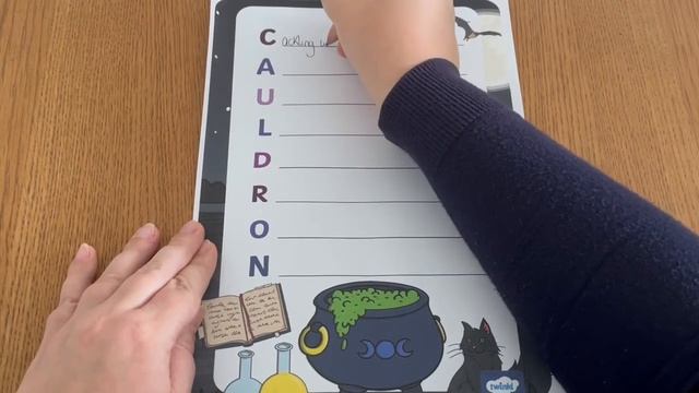 Write a Spooky Halloween Poem for Kids смотреть онлайн