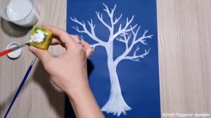 Зимнее дерево. Рисуем губкой! Уроки рисования для детей. Winter tree. Drawing lessons. How to draw