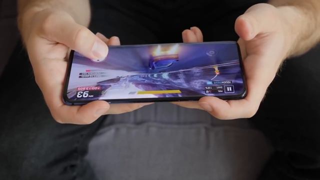 Обзор OnePlus 7 Pro. Скорость - это ещё не все!