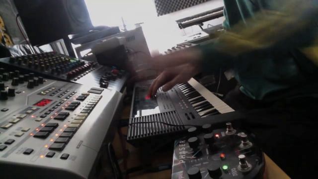 NASCAR RACING - Yamaha PSS-480 & PSR-36 demo song смотреть онлайн