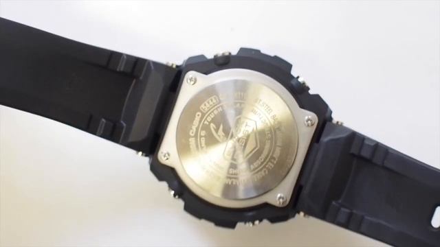 Обзор часов Casio G-SHOCK GST-W110