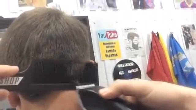 Стрижка под большую расческу смотреть онлайн