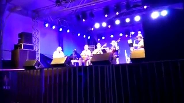 Grupo Chorata - La Mer - Festival de Inverno Campina Grande 2016 смотреть онлайн
