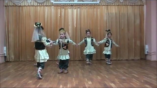 Татарский танец "Казанские сапожки" смотреть онлайн