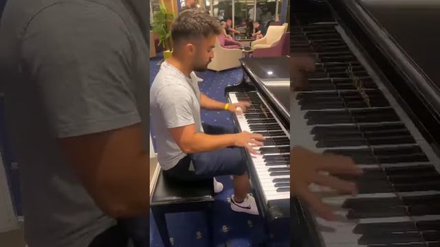 Interstellar | Pirates of the caribbean on Piano смотреть онлайн