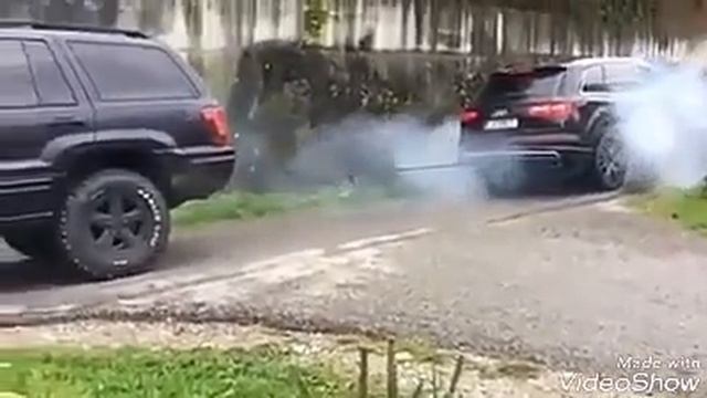 AudiQ7 vs Jeep смотреть онлайн