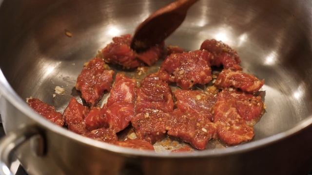 Korean Beef And Radish Soup (Muguk, 무국)! Quick And Easy!