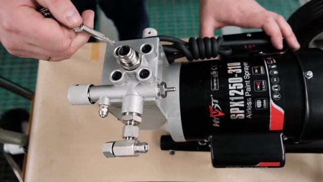 Что делать, если Мембранный окрасочный аппарат не сосет? смотреть онлайн