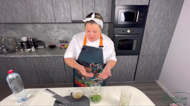 СУПЕР-ОСВЕЖАЮЩИЙ ДОМАШНИЙ ЛИМОНАД! ТО, ЧТО НАДО В ЛЕТНЮЮ ЖАРУ! #напитки #домашнийлимонад смотреть онлайн