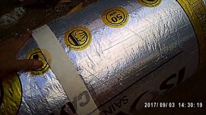 Как разрезать рулон утеплителя. Режем минвату. How to cut a roll of insulation. Cut mineral wool.