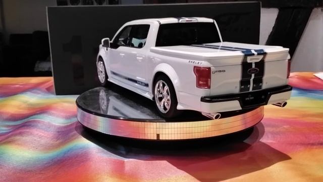 1 18 Ford F150 SHELBY Super Snake 2017 Oxford White GT824 n° 797 1 100 GT Spirit смотреть онлайн