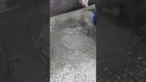 Как заделать дыры в полу, но не в жизни....