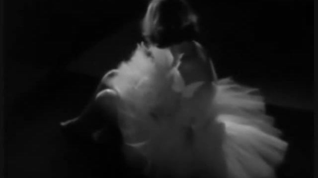 Grand Hotel with Greta Garbo and John Barrymore смотреть онлайн