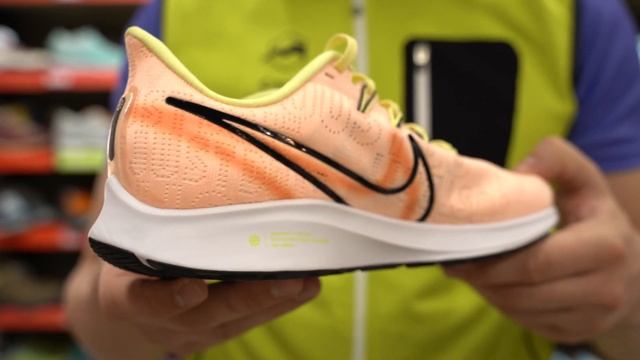 Кроссовки женские Nike Air Zoom Pegasus 36 Prm Rise Crimson Tint/Black-Luminous Green за 30 секунд смотреть онлайн