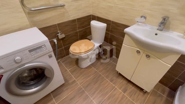 9524356 г. Сургут, р-н 37 мкр, ул. Игоря Киртбая, д. 18 смотреть онлайн