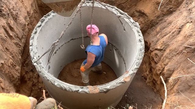 Профессиональный монтаж канализации для частного дома из полутораметровых колец !!!